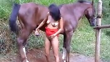 pornô com animais,mulher fode com animal