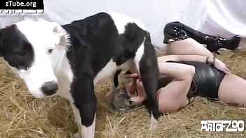 passionate zoophilia,girl and animal sex