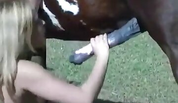 seksi blondinke,seks deklet in živali