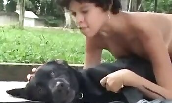 pornografia de animais,vídeo pornô de cachorro