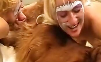 فيديوهات زووسكس,فيديو بورنو حديقة الحيوان