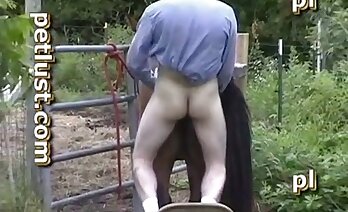 video porno dello zoo,porno cavallo